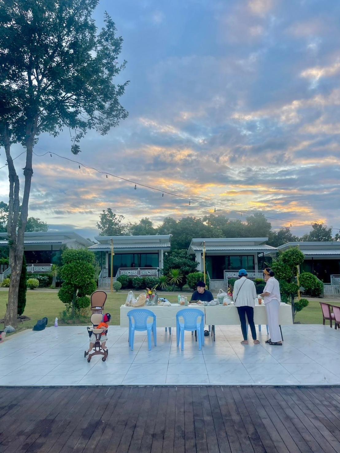 River Valley Resort แอทน่าน Екстериор снимка