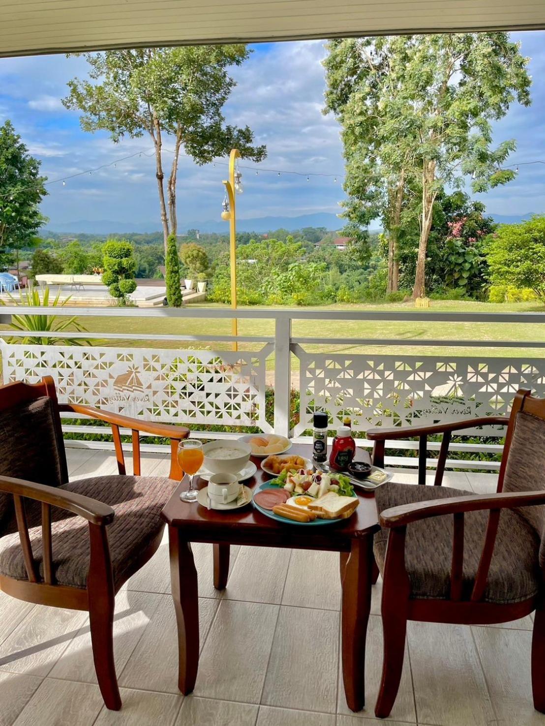 River Valley Resort แอทน่าน Екстериор снимка