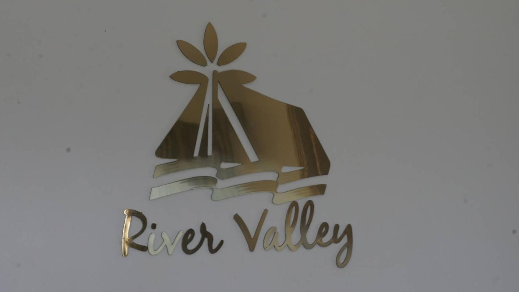 River Valley Resort แอทน่าน Екстериор снимка